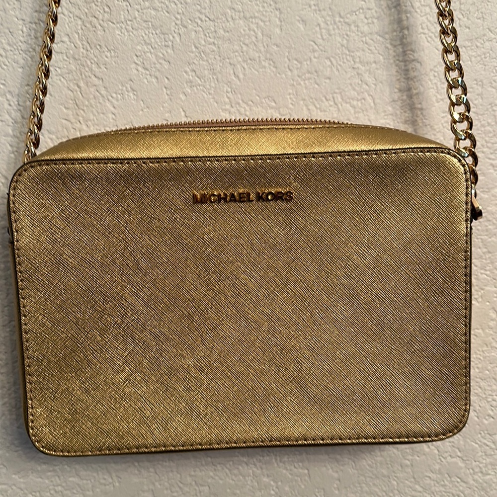Michael Kors Jet Set Large Saffiano Leather Crossbody Bag, Gold leather
